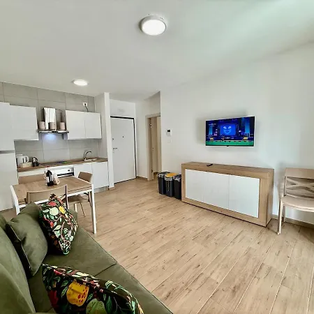 Dei Principi 2, Aeroporto E Parcheggio Gratuito Bari