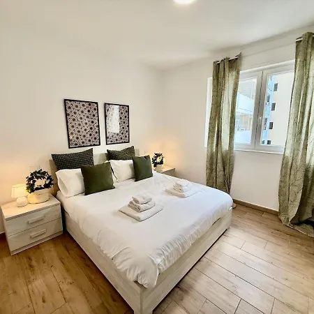 Dei Principi 2, Aeroporto E Parcheggio Gratuito * Bari